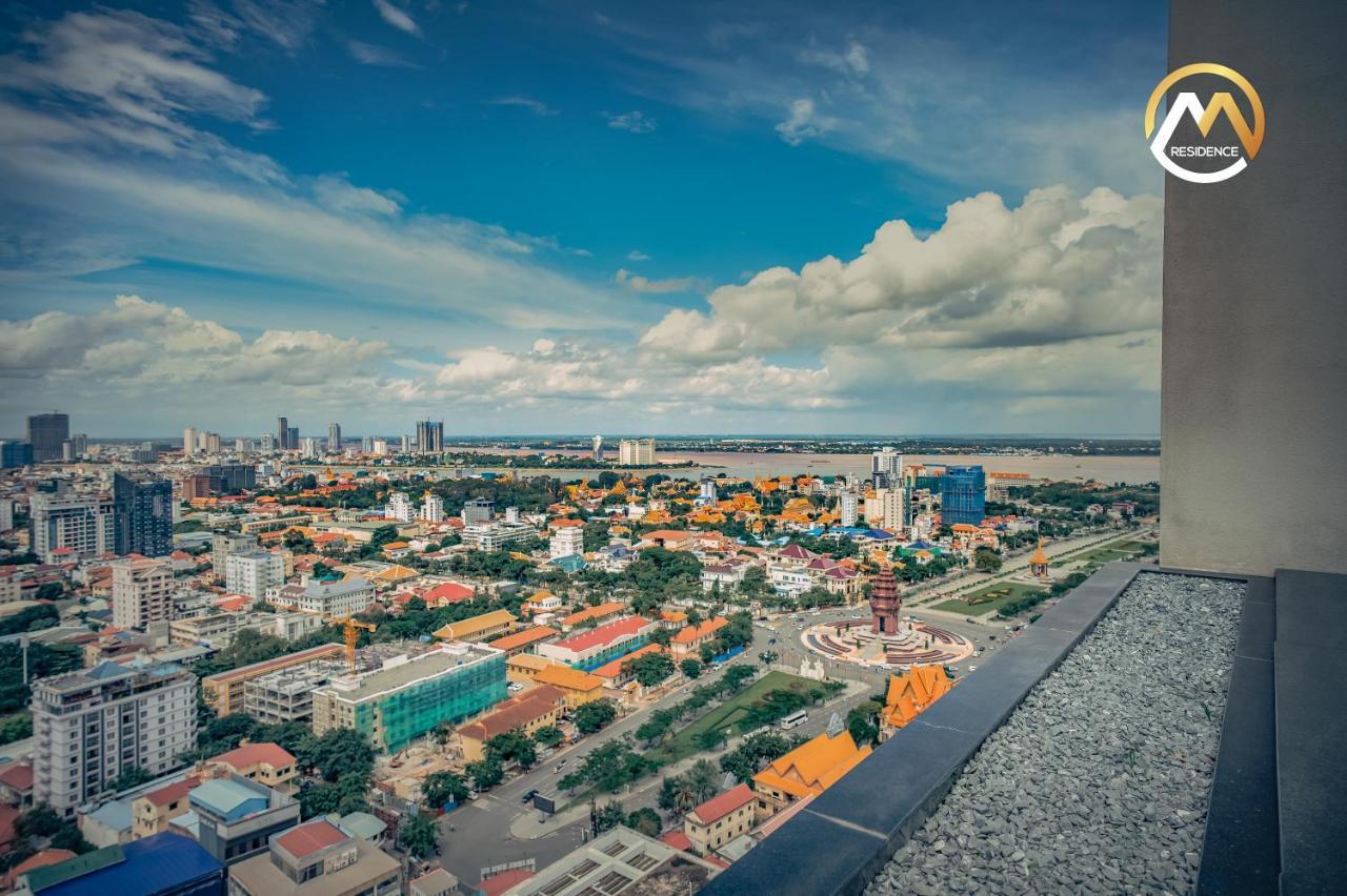 Infinity Pool Hotel Phnom Penh Down To 24 Usd In M Residence Exterior foto